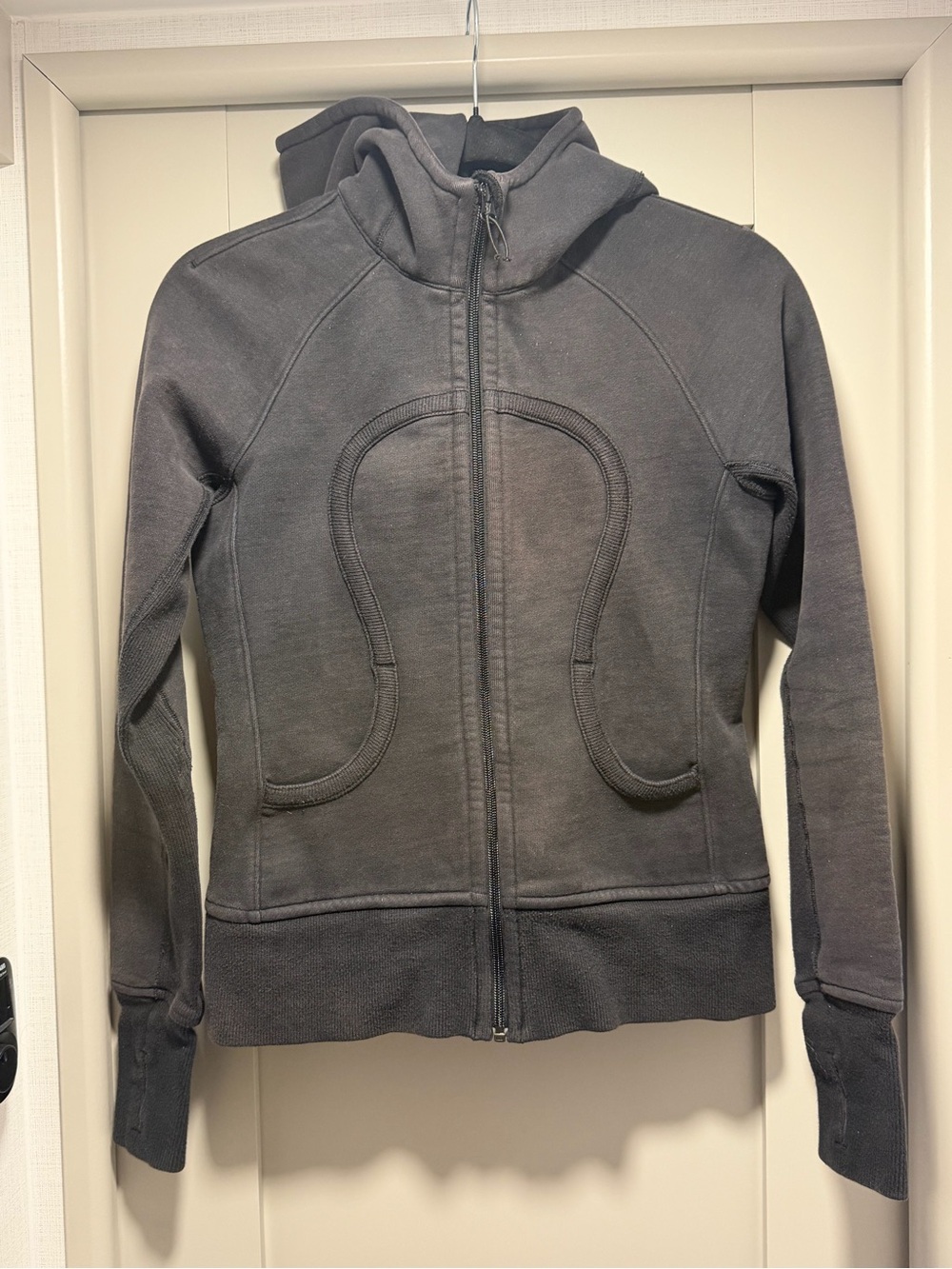 Lululemon Women's Gray Zip-Up Hooded Jacket
